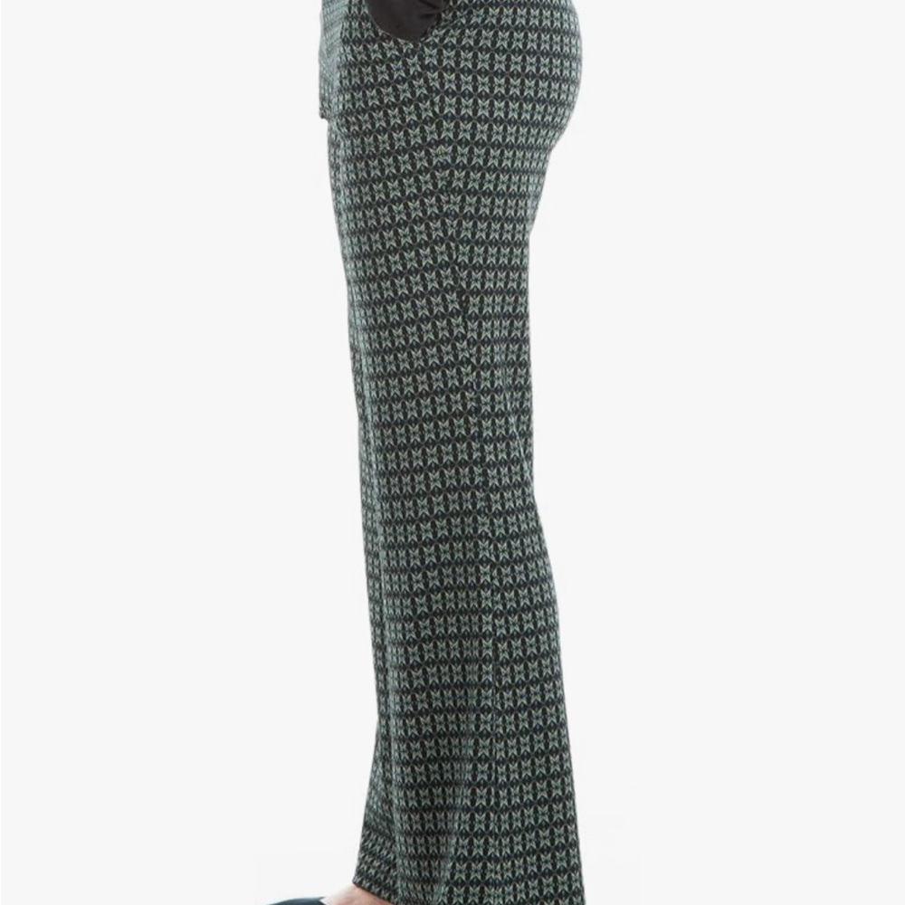 Women's Printed Ponte Bootleg Pant - Picture 9 of 10